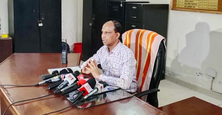 নির্দিষ্ট সময়ে ছেড়ে যাচ্ছে ট্রেন, আজ ঢাকা ছাড়বে ৬৯টি