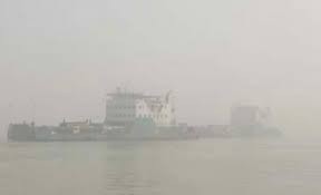 ঘন কুয়াশা কেটে পাটুরিয়া-দৌলতদিয়া ফেরি চলাচল স্বাভাবিক