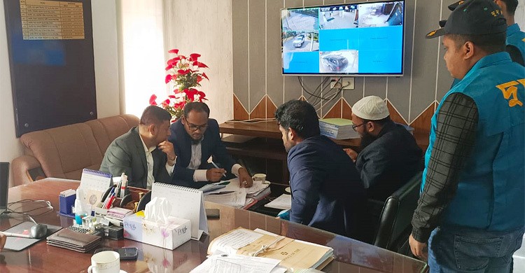 জনস্বাস্থ্য প্রকৌশল অধিদপ্তরে নানা অনিয়ম পেল দুদক