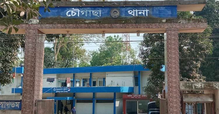 যশোরে আসামি ধরতে গিয়ে হামলার শিকার ওসিসহ সাত পুলিশ সদস্য