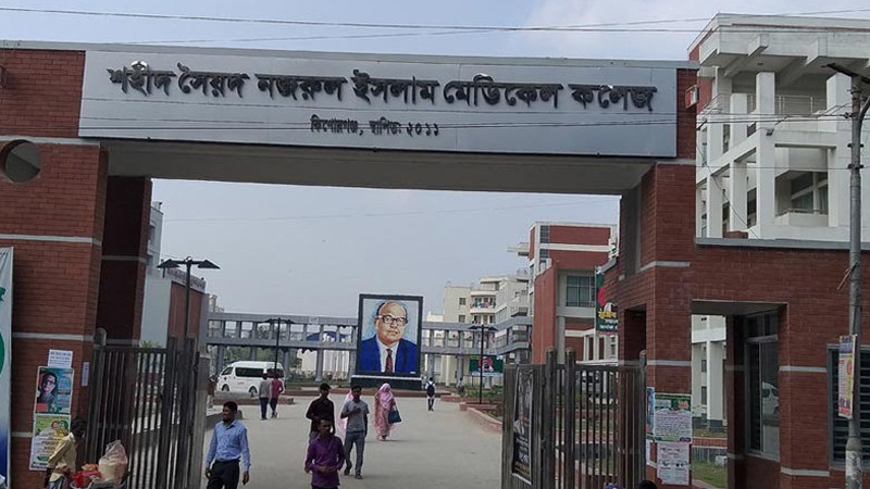 কিশোরগঞ্জে নার্সের ভুল ইনজেকশনে ২ রোগীর মৃত্যু