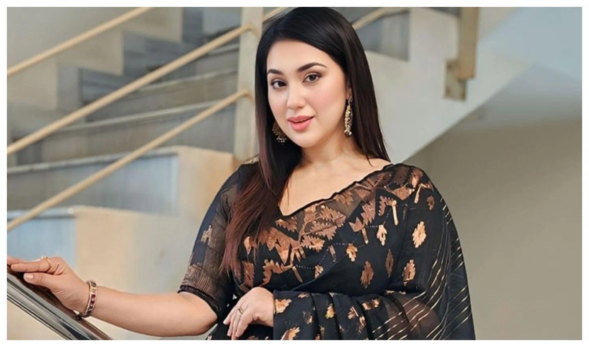 জুলাই অভ্যুত্থান মামলায় আত্মসমর্পণ করে জামিন পেলেন অপু বিশ্বাস