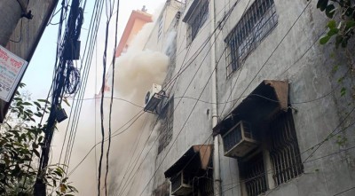 পুরানা পল্টনে আগুন, উদ্ধার সহায়তায় ২ প্লাটুন বিজিবি মোতায়েন