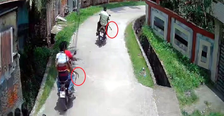 খুলনায় সন্ধ্যা হলেই বাড়ে আতঙ্ক