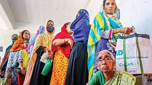 মূল্যস্ফীতিতে নতুন করে দরিদ্র হয়েছে ৭৮ লাখ মানুষ