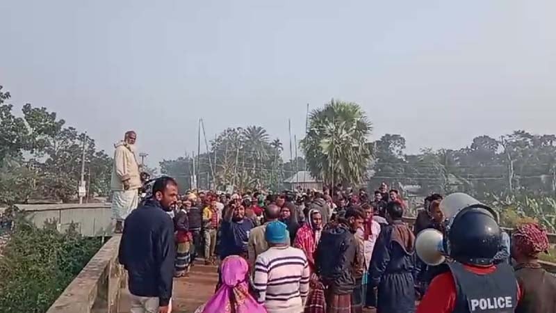 ফরিদপুরে মাইকে ঘোষণা দিয়ে সংঘর্ষের ঘটনায় মামলা, গ্রেপ্তার ৫