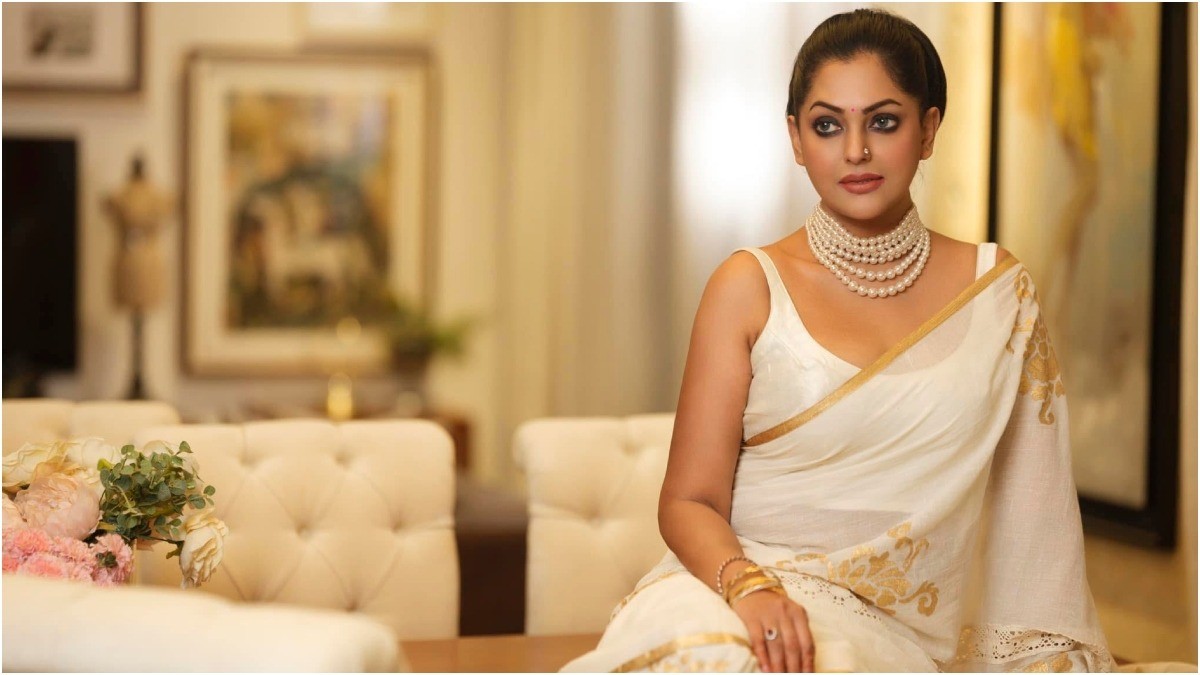 আজীবনের জন্য বহিষ্কার নিপুণ